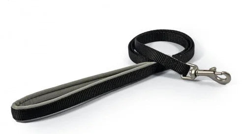 Ancol Viva padded dog lead in black, 1m x 12mm with a cushioned neoprene padded handle
