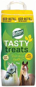 Baileys Tasty Treats eco refill paper bag, part of a four by 5kg pack of horse treats