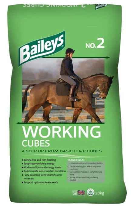 Baileys No.2 Working Cubes 20kg bag, barley-free cubes for horses in regular work
