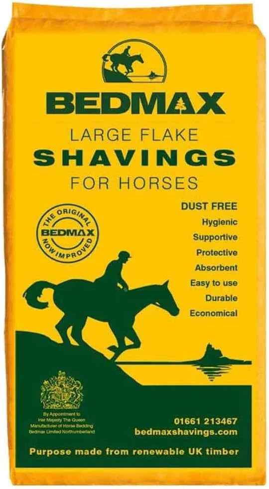Bedmax large flake pine shavings horse bedding, 20kg bale