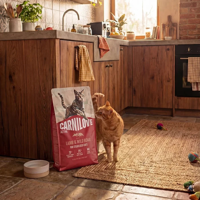 Carnilove ACTIVE Lamb & Wild Boar sterilised cat food, fourth view of the pack