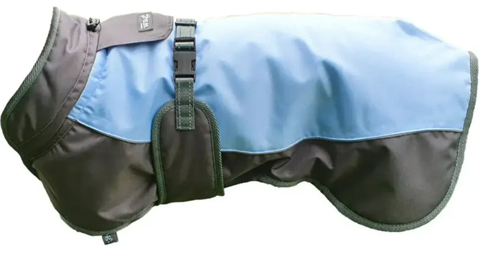 Henry Wag waterproof fleece-lined dog coat in size medium