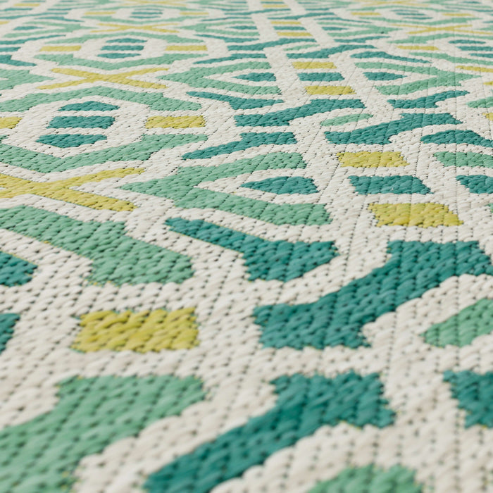 Karastan Drew & Jonathan Outdoor Wintergreen Area Rug