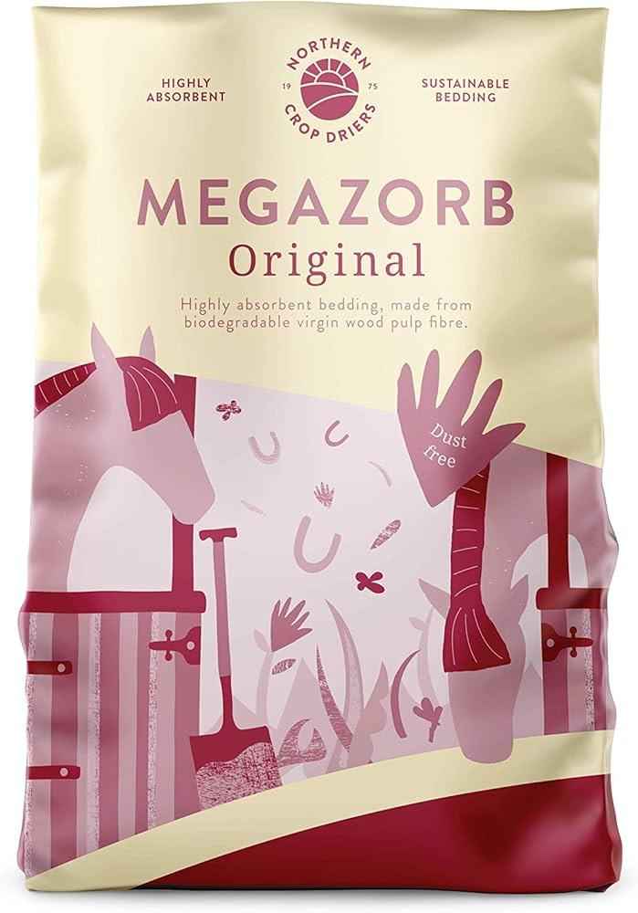 Megazorb Original 85 litre bag of double dust-extracted wood pulp bedding