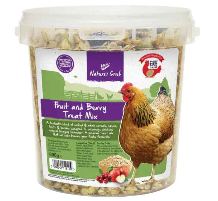 Nature's Grub Fruit and Berry Treat Mix 600g pouch, poultry scatter treat
