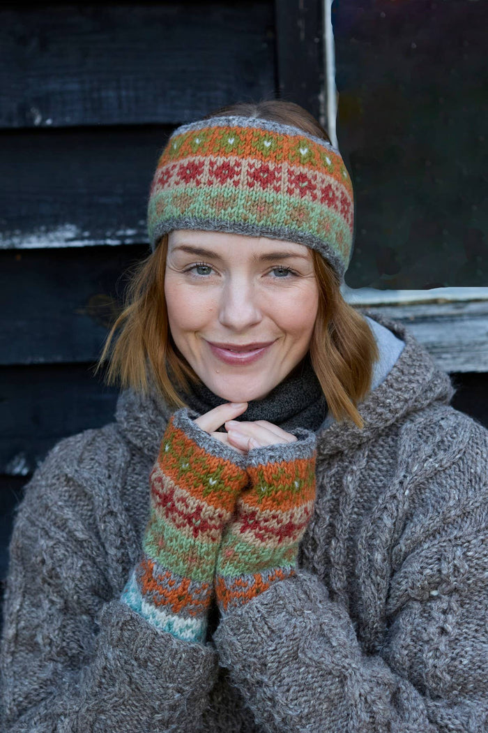 Oban Soft Autumnal Fair Isle Handwarmers One