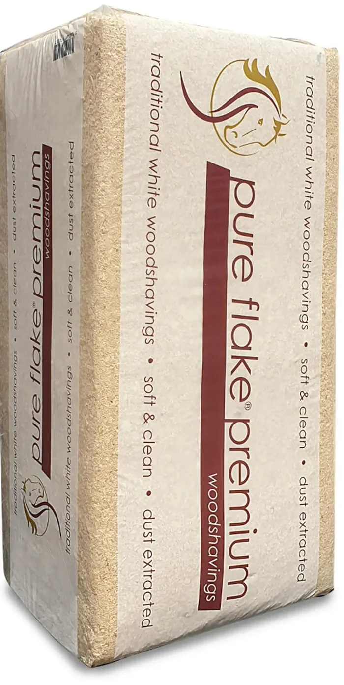 Pure Flake Premium 20kg compressed bale of kiln-dried white woodshaving horse bedding