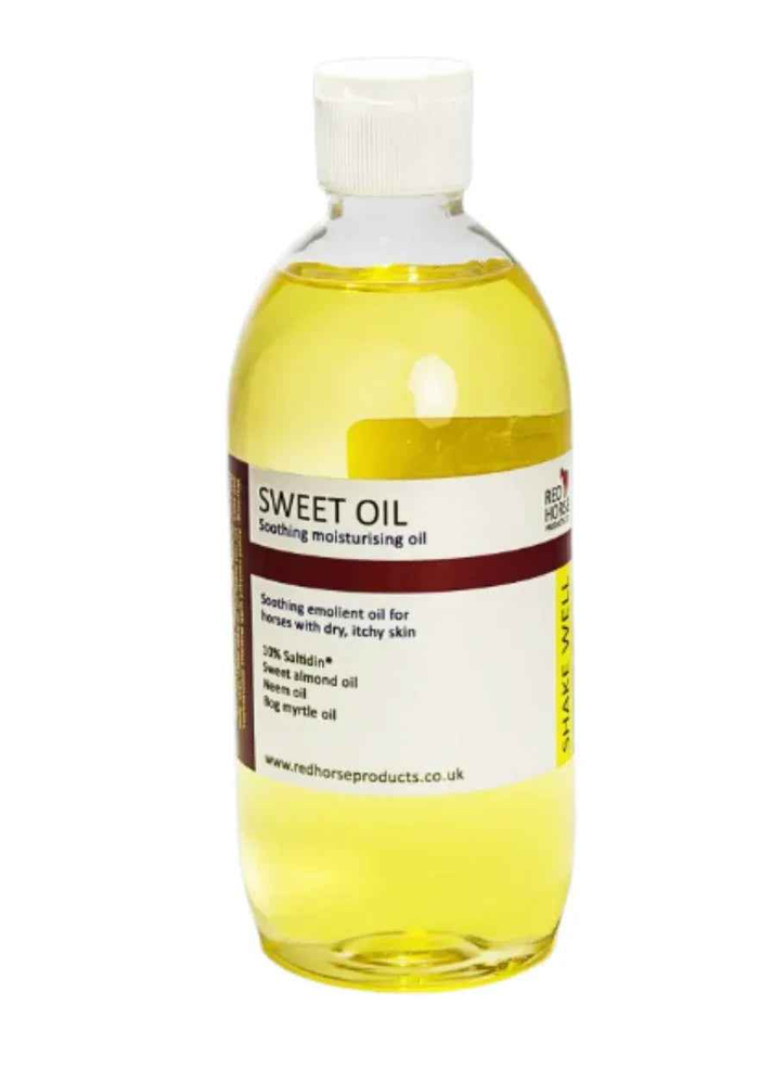 Red Horse Sweet Oil 500ml bottle of almond-based skin oil for mane and tail