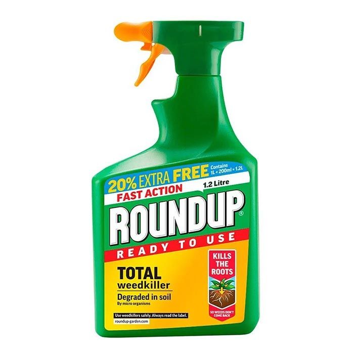 Roundup Total ready-to-use weedkiller trigger bottle with a 20% extra free flash on the label