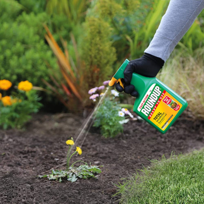Second view of the Roundup Total ready-to-use weedkiller bottle and trigger sprayer