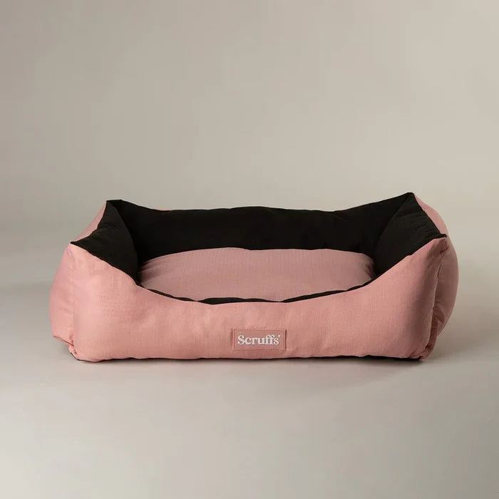 Scruffs Expedition rose quartz box bed viewed from above showing the quilted base