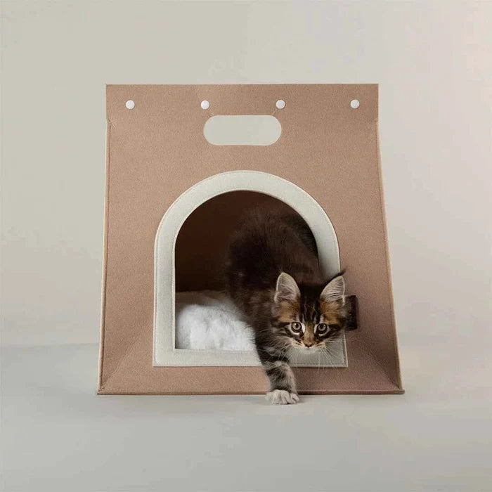 Second view of the Scruffs Stockholm felt bag cat bed