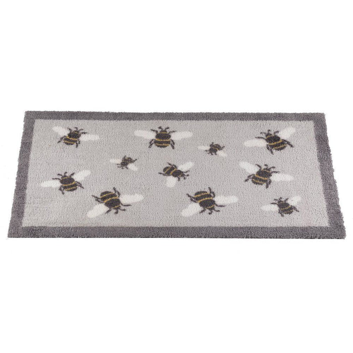 Smart Garden Busy Bees Ritzy Rug, an absorbent indoor mat of 45 by 75cm with a bee print
