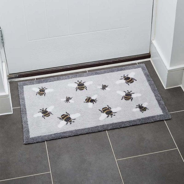 Second view of the Busy Bees Ritzy Rug indoor mat
