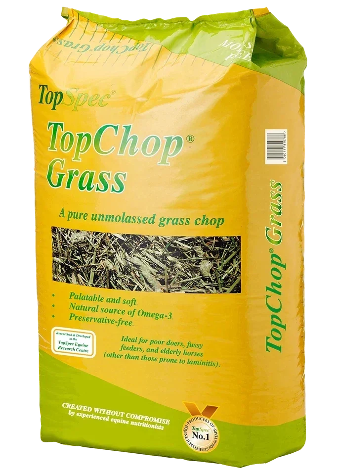 TopSpec TopChop Grass 15kg bag of soft dried grass chop, front of pack