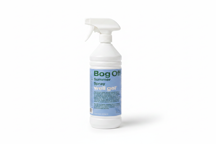 Well Gel Bog Off Summer Spray 998g trigger bottle photographed on a white background