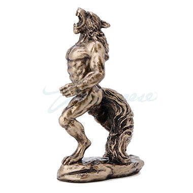 Werewolf Moon Howl Statue – view 3