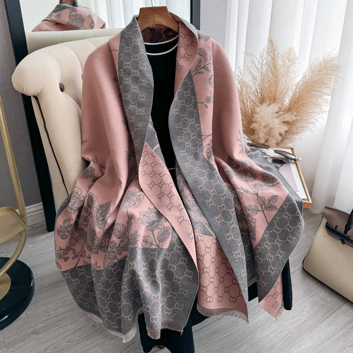 Winding River - Pink / Gray Planting Reversible Wrap